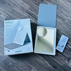 NIB Conair Halo Table Rechargeable Tablet Mirror